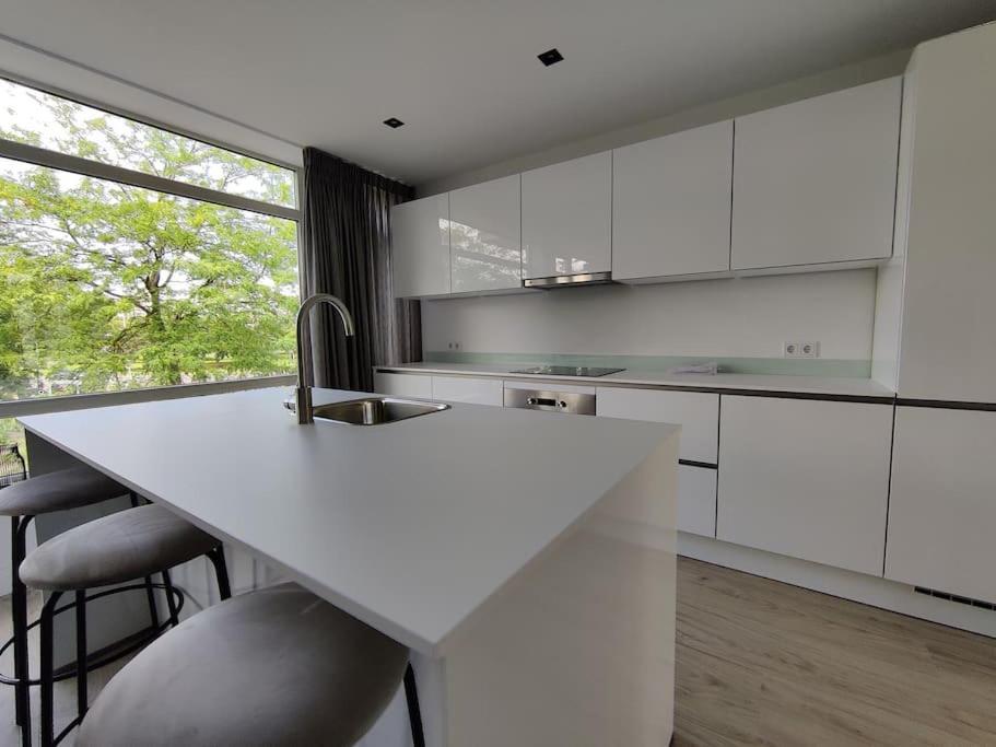K50165 Modern Apartment Near The Center And Free Parking Eindhoven Bagian luar foto